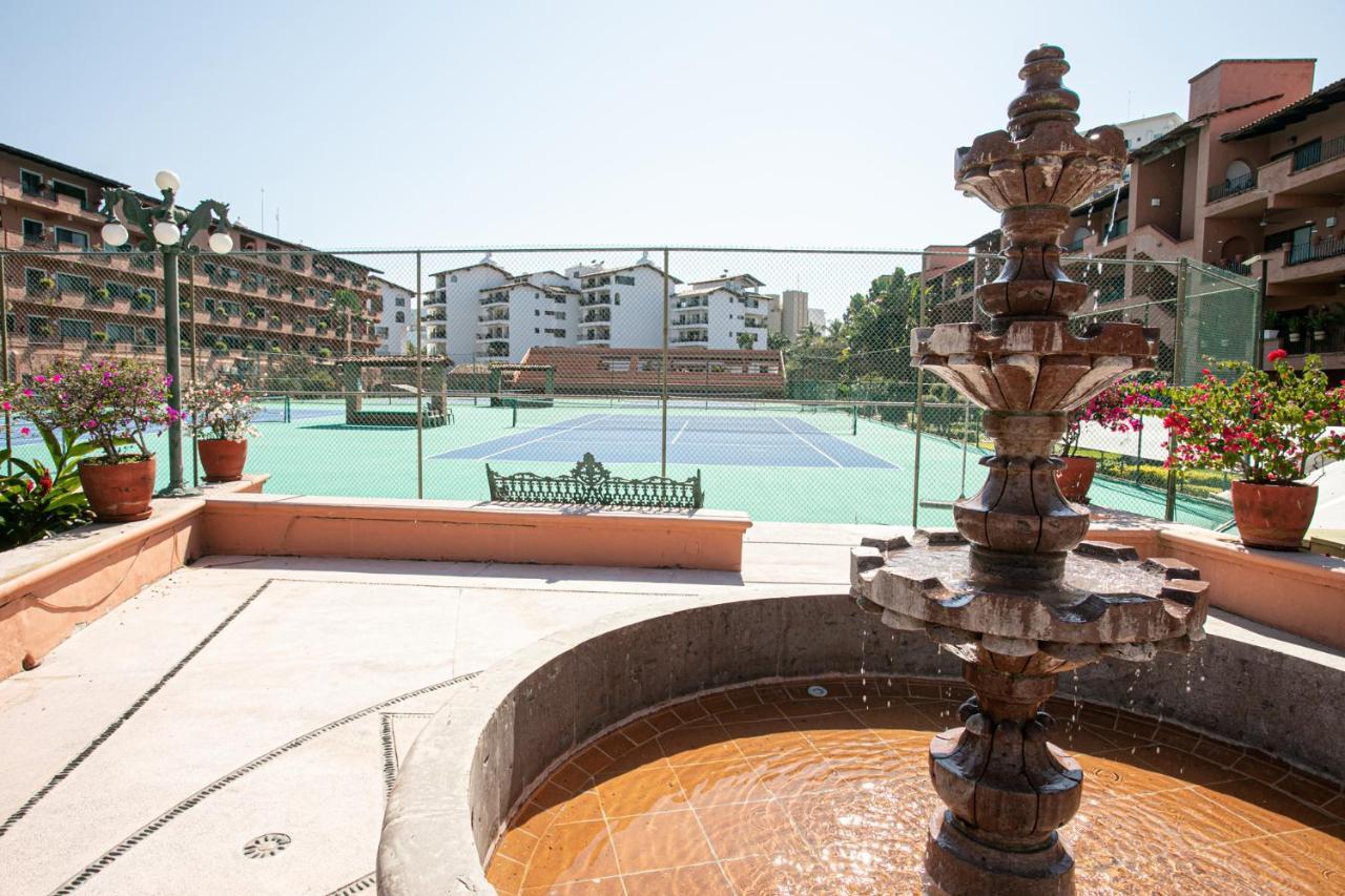 Avenida Paseo De La Marina 249, Marina Vallarta, 48335, Jal Пуерто-Вальярта Екстер'єр фото